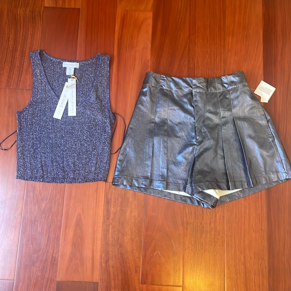 New HOUSE OF HARLOW 1960 Metallic Pleated Balloon Short / Top Set - 2 piece